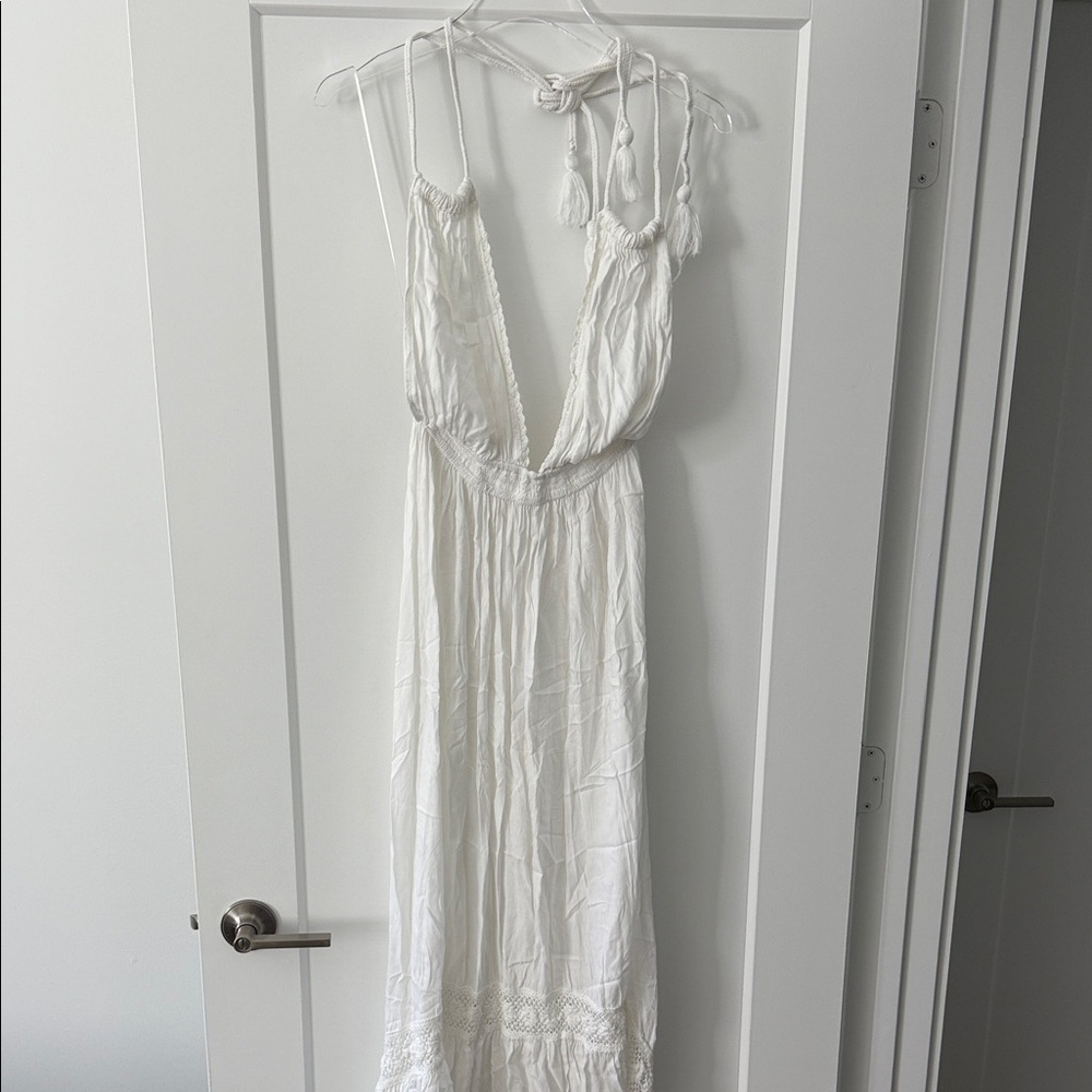 Chic White Halter Midi Dress